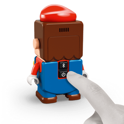 LEGO® Super Mario™ 72043 – Mario Kart™: Interactive LEGO® Mario™ &amp; Standard Kart